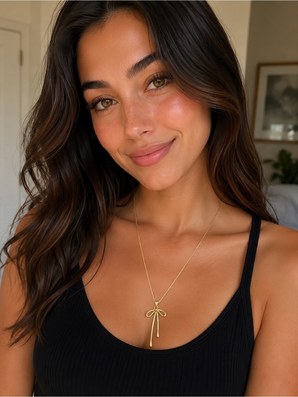 ✴️New✴️Gold Long Bow Pendant Necklace (Not Real Gold)